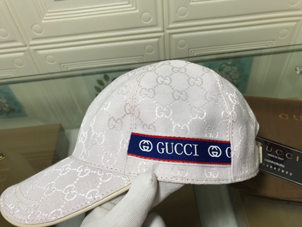 ブランド帽子素材ディテール